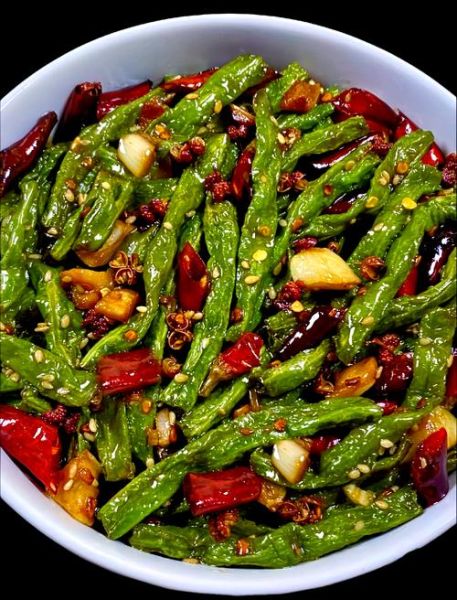 豆角怎么炒好吃_干煸豆角做法步骤