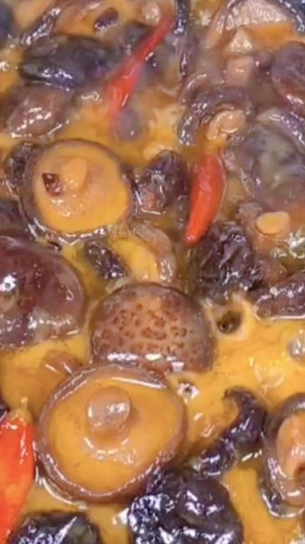 香菇怎么做好吃_干香菇泡发技巧