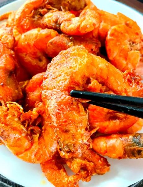 油炸大虾怎么做_油炸大虾酥脆秘诀