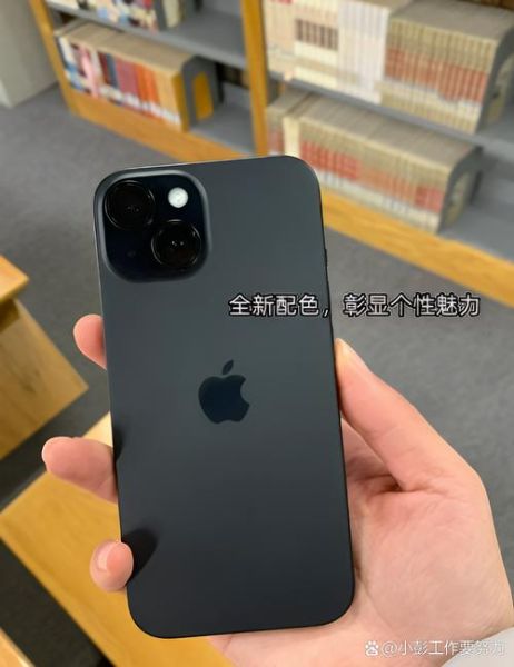 苹果手机背面是什么材质_如何辨别真假