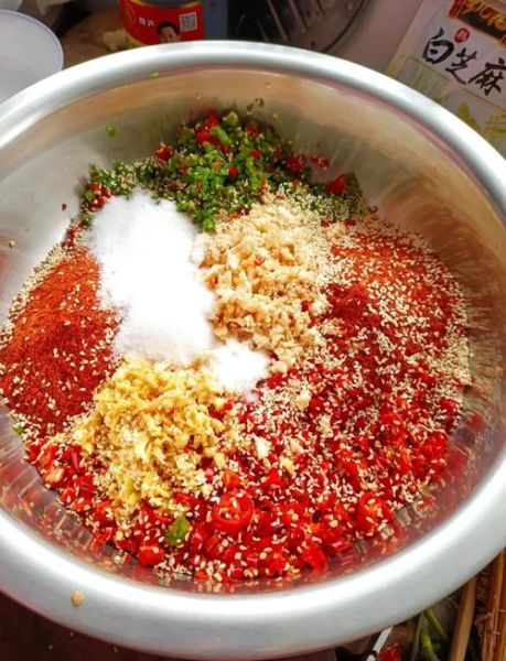 辣椒酱怎么做_家常辣椒酱做法