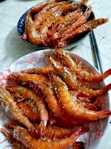 盐焗大虾怎么做_盐焗大虾做法窍门