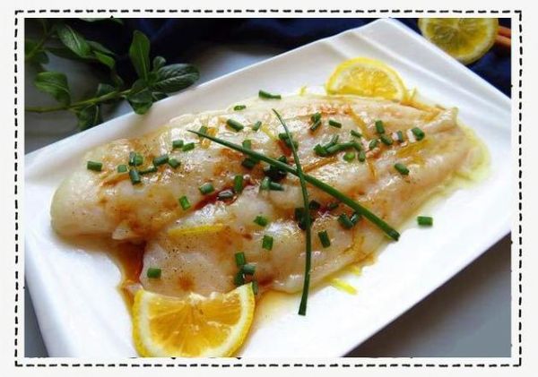 清蒸龙利鱼怎么做好吃_龙利鱼蒸多久才嫩