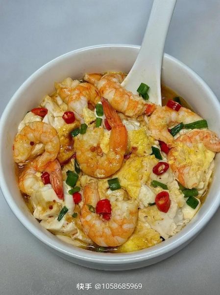 虾仁豆腐怎么做好吃_家常虾仁豆腐的做法