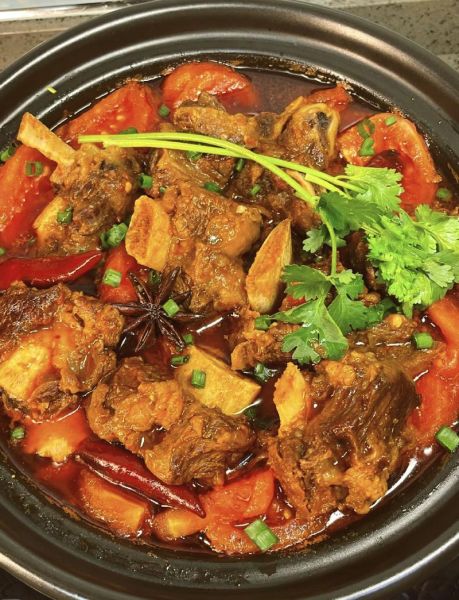 牛排骨汤怎么炖好喝_牛排骨汤的做法大全