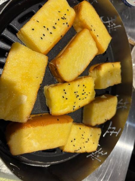 烤面包片怎么做_烤面包片需要几分钟