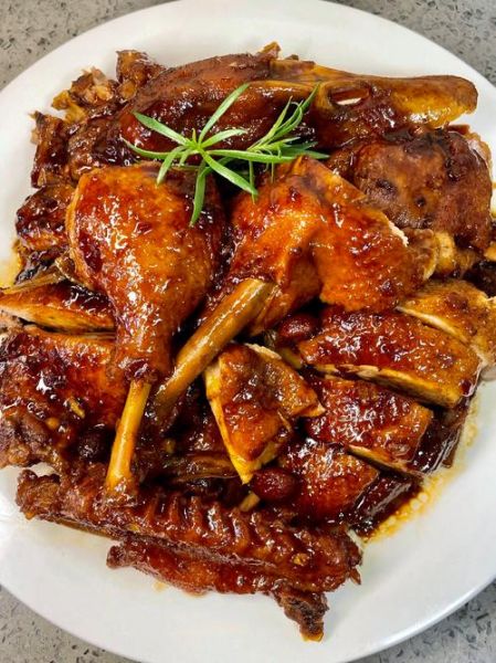 烧鸭怎么做好吃_烧鸭皮脆肉嫩的做法