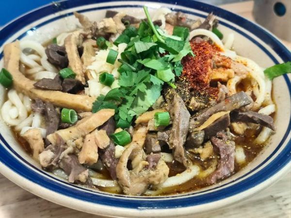 牛杂汤的做法和配料_牛杂汤怎么做好吃