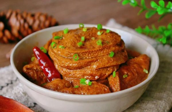 素鸡烧肉怎么做_素鸡烧肉的家常做法