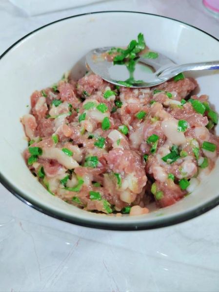 煎饺怎么煎_煎饺的做法步骤