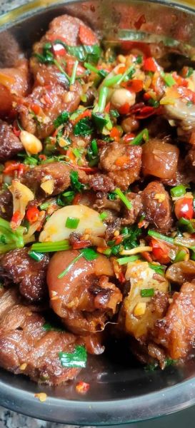 红烧猪脚怎么做_红烧猪脚最正宗的做法