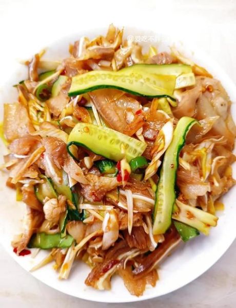 猪头肉拌黄瓜怎么做_猪头肉拌黄瓜的家常做法