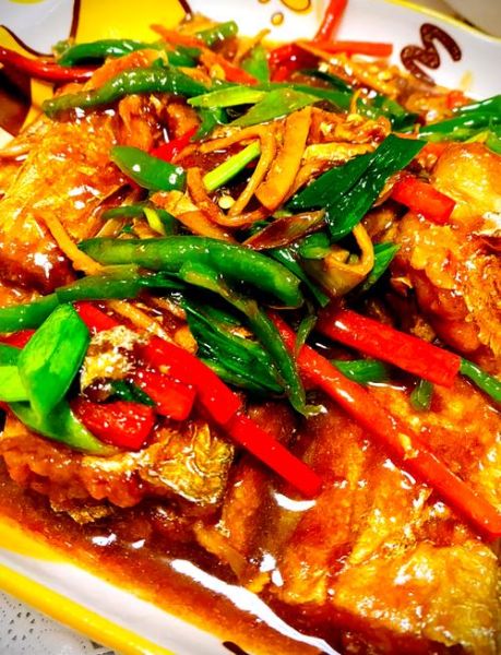 红烧带鱼怎么做_带鱼怎么煎不破皮