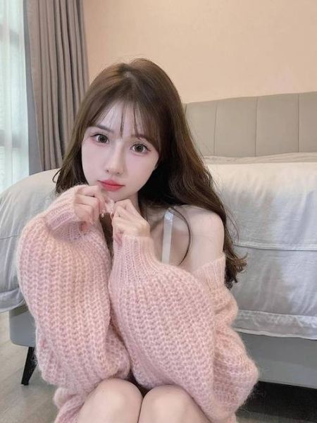 自拍怎么拍才可爱_自拍可爱表情怎么做