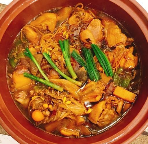 啤酒鸡腿怎么做_啤酒鸡腿要焯水吗