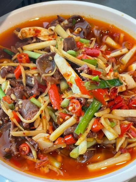 自贡鲜锅兔怎么做_正宗做法步骤