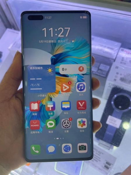 5G手机售价过万_值不值得买