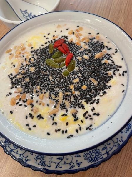 牛奶醪糟鸡蛋的做法_醪糟鸡蛋牛奶怎么做