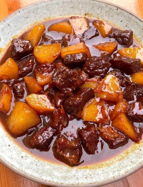 西红柿土豆炖牛肉怎么做_炖多久才软烂