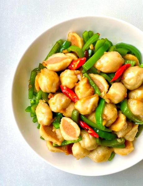 鱼丸子怎么做好吃_家常鱼丸子的做法步骤