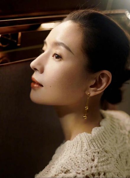 鼻子怎么形容好看_鼻子高挺好看吗