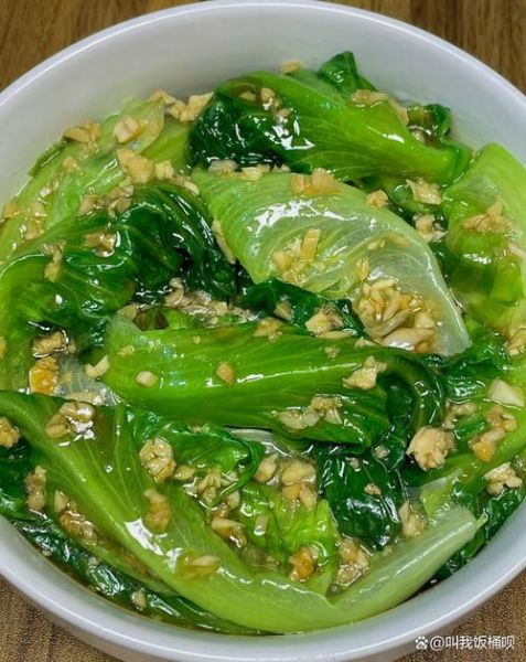 蒜泥生菜怎么做_生菜焯水还是直接炒