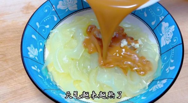 麻酱拉皮怎么做_麻酱拉皮的家常做法