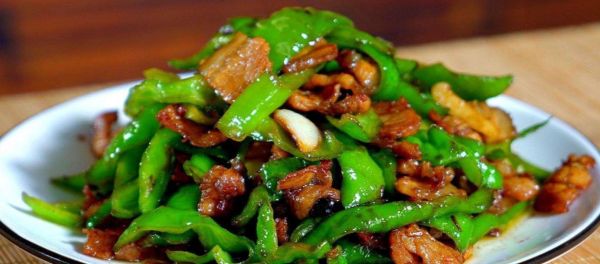 辣椒炒肉家常做法_辣椒炒肉怎么做好吃