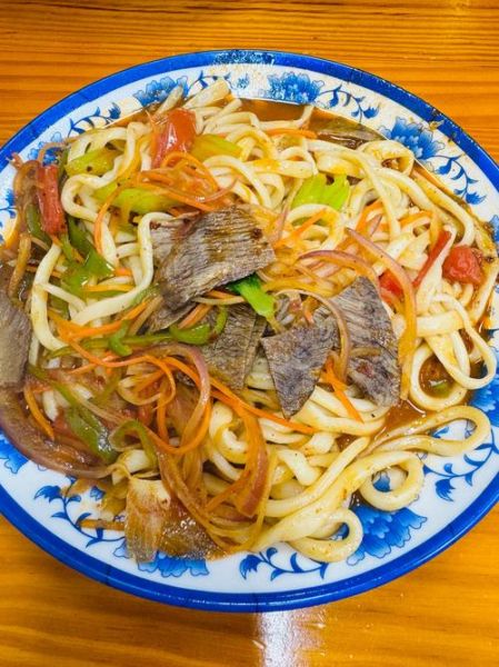 炒拉条怎么炒才好吃_家常炒拉条做法步骤