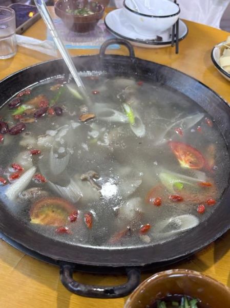 羊肉火锅怎么做_羊肉火锅去膻味的方法