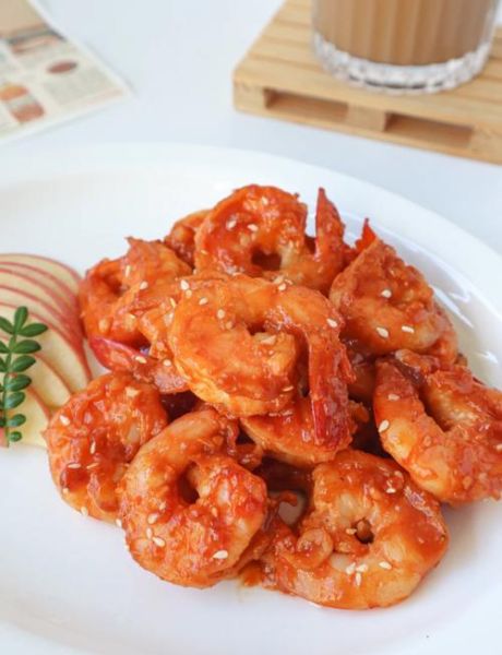 糖醋虾怎么做好吃_糖醋虾的简单家常做法