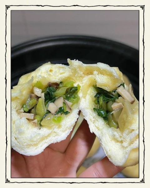 香菇青菜包子馅怎么做_香菇青菜包子馅怎么调才好吃