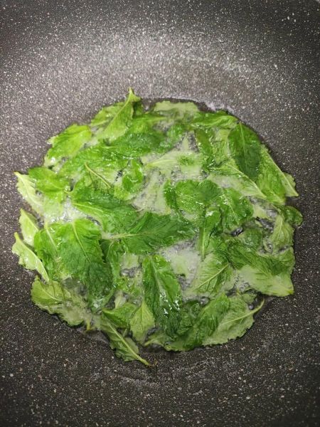 薄荷炸排骨怎么做_薄荷炸排骨的做法窍门