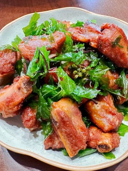 薄荷炸排骨怎么做_薄荷炸排骨的做法窍门