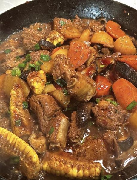 水煮排骨的家常做法_排骨怎么煮才嫩滑