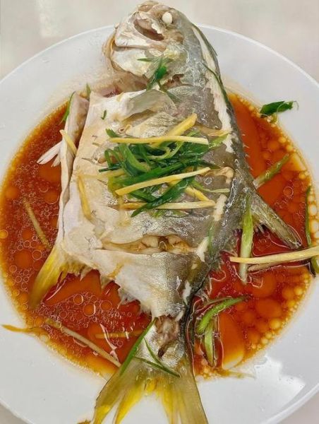 清蒸金鲳鱼怎么蒸才鲜嫩_清蒸金鲳鱼用大火还是小火