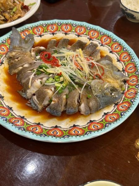 清蒸鱼怎么做_清蒸鱼蒸几分钟最好