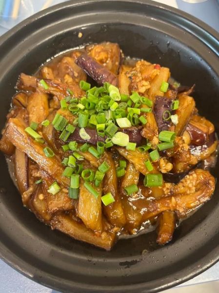 咸鱼茄子最简单的做法_咸鱼茄子怎么做才好吃