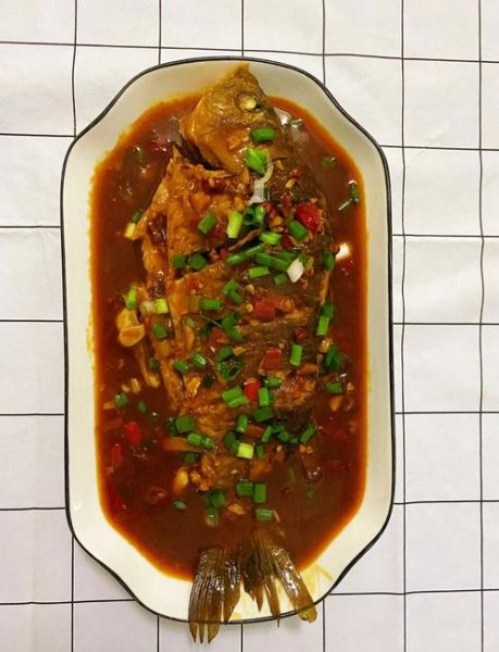 红烧水鱼怎么做好吃_家常红烧水鱼的做法步骤