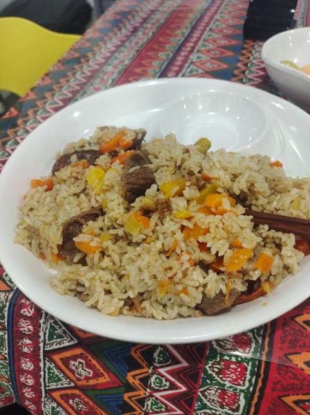 抓饭怎么做才正宗_正宗抓饭用什么米