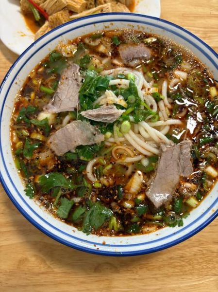 正宗饸饹面怎么做_饸饹面用什么面粉最筋道