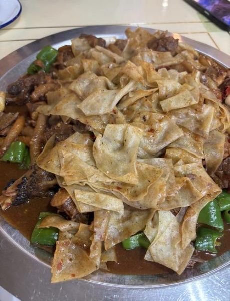 焖饼的家常做法_怎么做才松软不粘锅