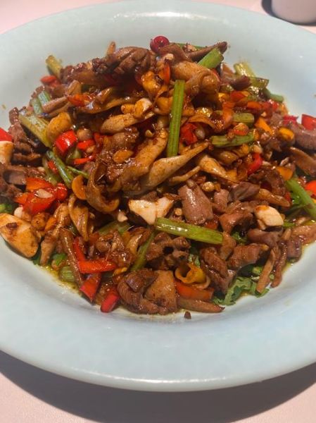 酸辣鸡杂怎么做_酸辣鸡杂的家常做法