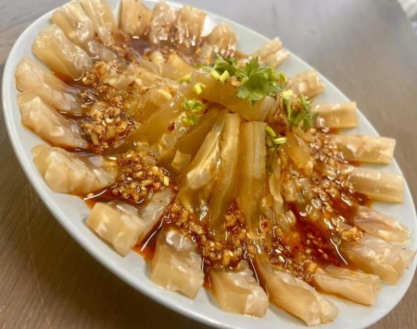 猪皮怎么做好吃_家常猪皮冻做法