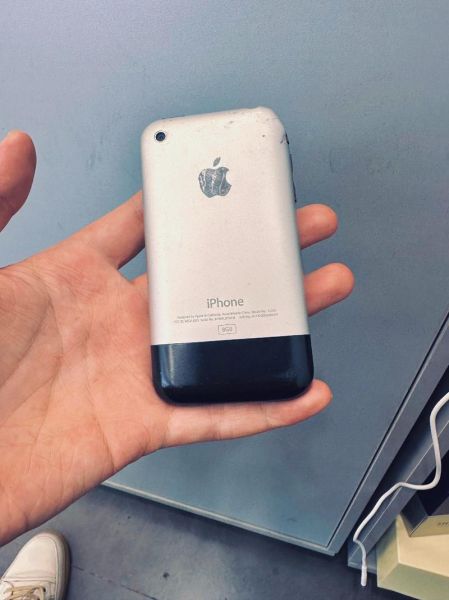 手机1值得买吗_手机1性能怎么样