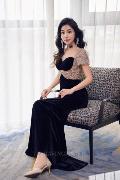 穿礼服配什么鞋子_穿礼服可以穿平底鞋吗