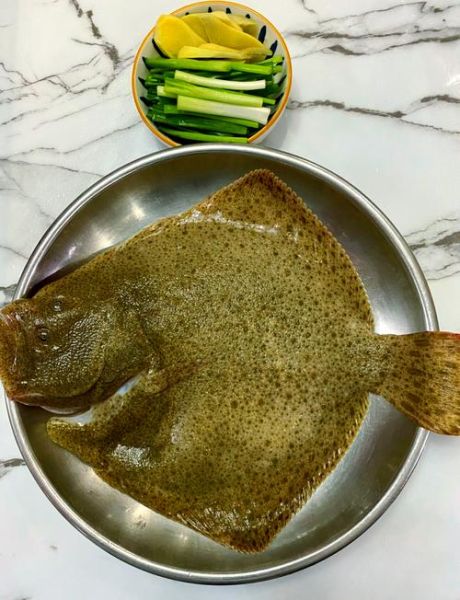 多宝鱼清蒸需要蒸多久_多宝鱼清蒸做法步骤