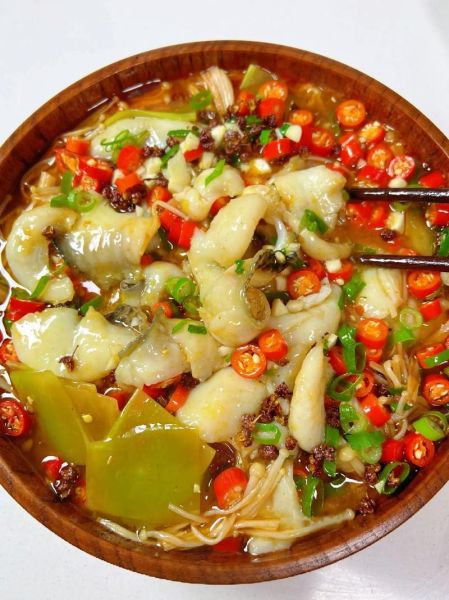 鱼片怎么做好吃_水煮鱼片的做法