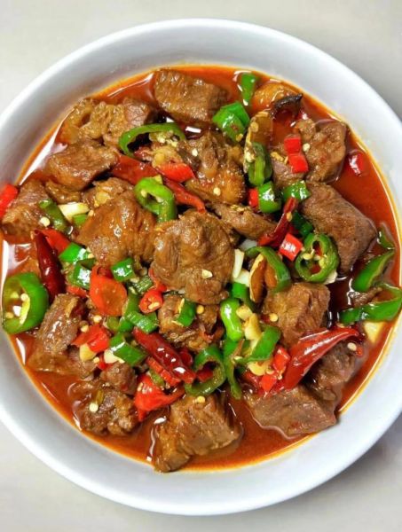 红烧牛肉怎么做好吃_红烧牛肉用哪个部位最好