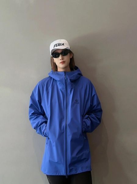 淡蓝色代表什么心情_淡蓝色搭配什么颜色好看